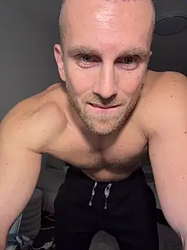 trainwithme online show from November 26, 8:59 am