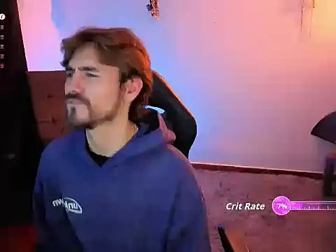 Snapshot of Aaron_malikk chatting on September 14, 1:38 am Aaron malikk online show from September 14, 1:38 am