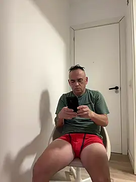 Snapshot of mateocali25 chatting on June 18, 2:32 pm mateocali25 online show from June 18, 2:32 pm