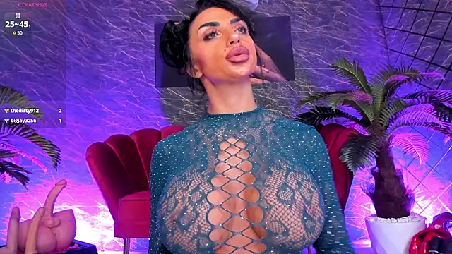 IzabelaTessa online show from June 2, 7:16 pm