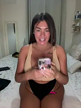 Snapshot of ultimate_PAWG chatting on May 5, 9:23 pm ultimate PAWG online show from May 5, 9:23 pm