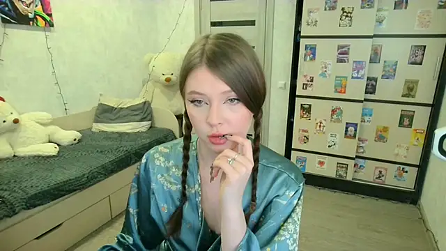 GinnyBlacky online show from February 20, 3:45 pm