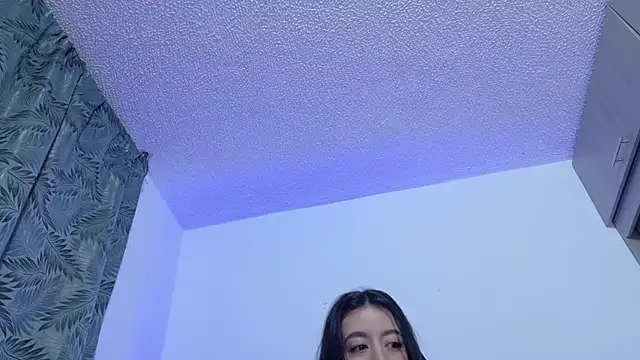 Misscarolsph online show from May 2, 6:13 pm