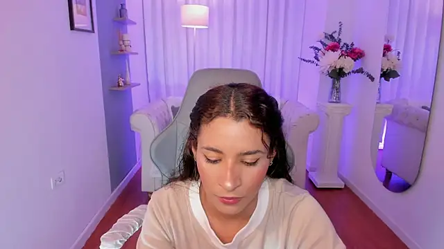 hanna mils online show from June 5, 3:24 am
