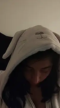 Elowyn online show from November 30, 3:54 am