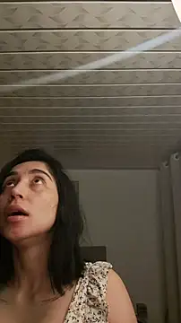 Elowyn online show from March 13, 1:12 am