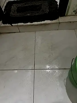 Snapshot of dilu98 chatting on November 21, 3:16 am dilu98 online show from November 21, 3:16 am