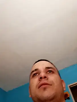 Snapshot of calfran chatting on November 16, 5:18 pm calfran online show from November 16, 5:18 pm