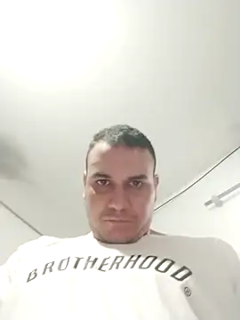 Snapshot of calfran chatting on December 14, 4:56 pm calfran online show from December 14, 4:56 pm