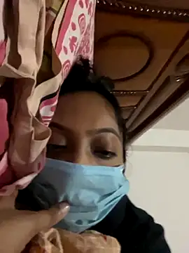 Nia-Stream online show from December 2, 8:04 pm