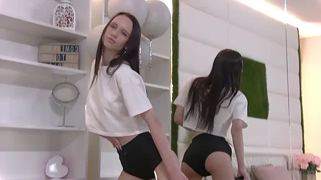 TaraHarris online show from March 9, 9:24 am