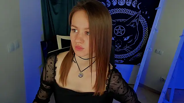 Catherine e online show from October 31, 7:48 pm