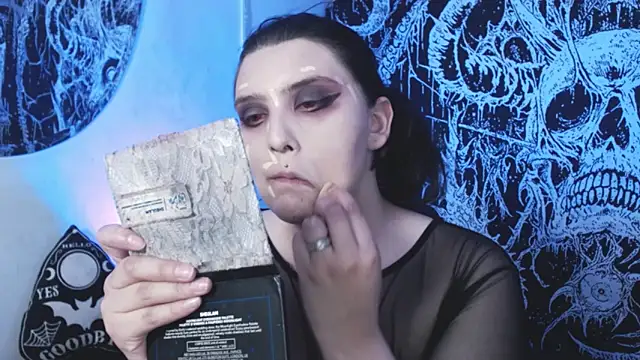 mikaskullcs online show from March 14, 9:53 pm