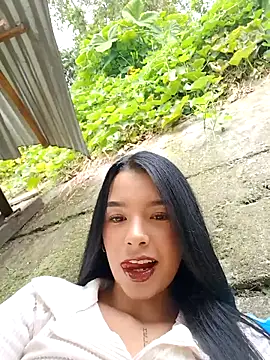 Snapshot of adrianagilton chatting on September 8, 2:27 pm adrianagilton online show from September 8, 2:27 pm