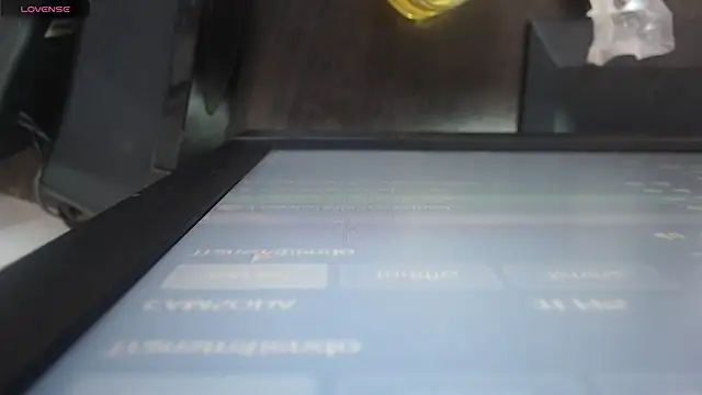 Snapshot of nei_girl chatting on July 1, 11:45 am nei girl online show from July 1, 11:45 am