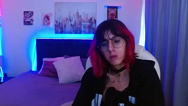 goth minerva online show from December 19, 1:29 pm