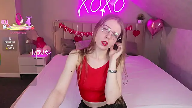 Joann Shermann online show from February 21, 1:17 am