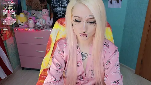 Manuela unicorn online show from February 4, 12:00 pm