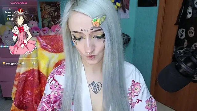 Manuela unicorn online show from May 6, 8:14 pm