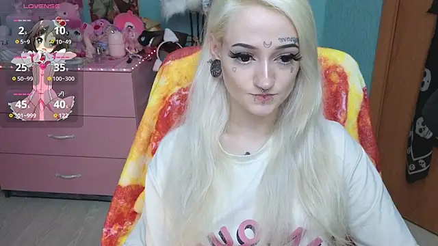Manuela unicorn online show from May 21, 9:00 pm