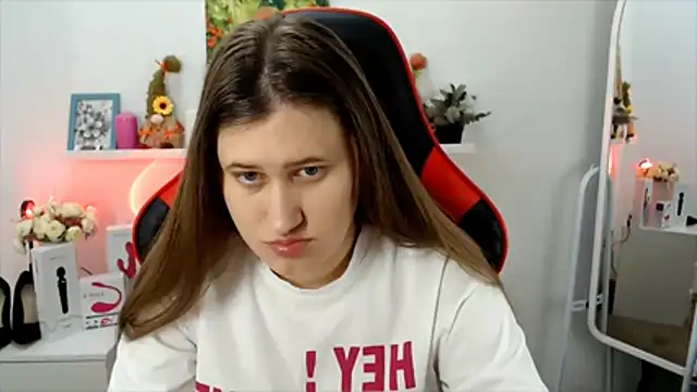 Lucky Lana online show from November 28, 2:58 am