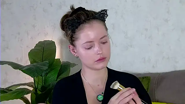 Snapshot of AshleyD_ chatting on October 23, 2:55 am AshleyD online show from October 23, 2:55 am