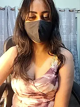 dimple1312 online show from April 26, 5:43 pm