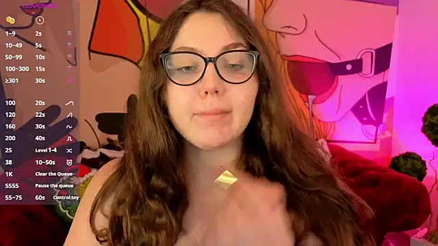 LuxSopphia online show from January 15, 8:12 pm