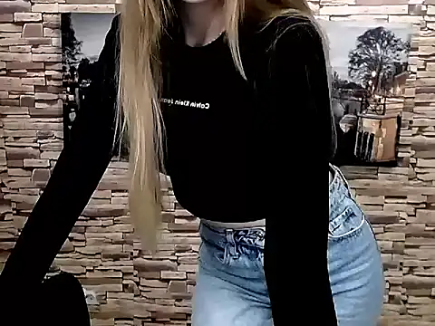 Doll Angelina online show from March 19, 10:00 am