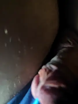 Snapshot of evi42 chatting on November 29, 11:08 pm evi42 online show from November 29, 11:08 pm