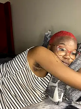 YummyMelanin117 online show from September 9, 4:45 am