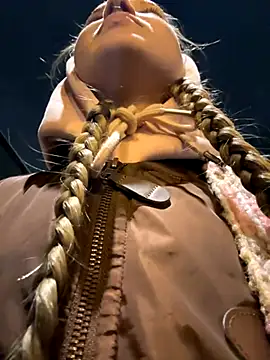 Snapshot of bambi_lu chatting on October 12, 4:50 pm bambi lu online show from October 12, 4:50 pm