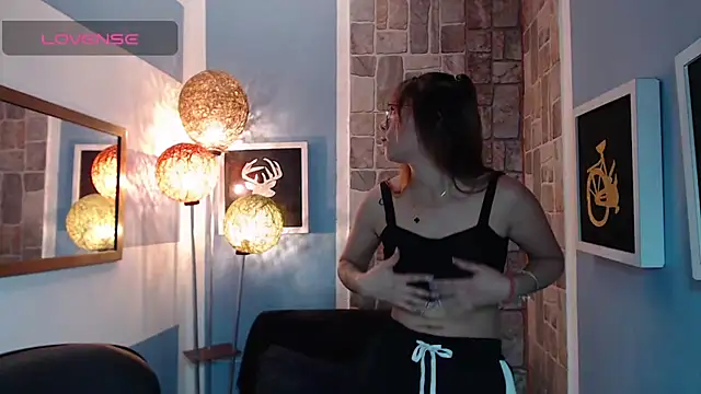 Fiorellaa delsd online show from November 5, 3:34 pm