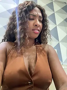 Angel tammy online show from June 9, 8:31 pm