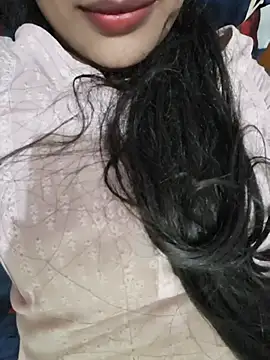Eshwari Chopra online show from July 10, 3:36 pm