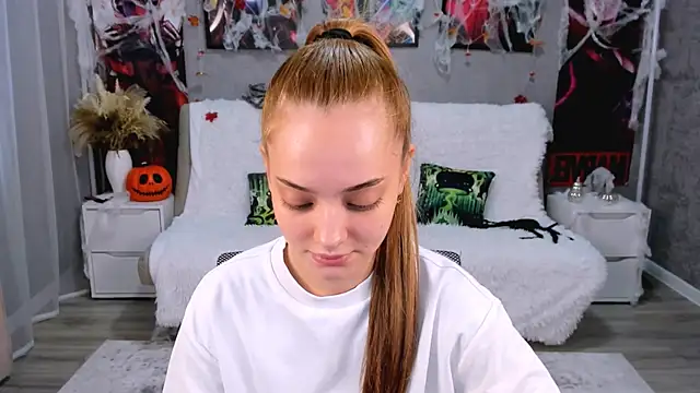 MelanieAlves online show from November 8, 6:13 am