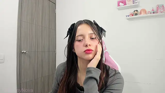 Snapshot of ImBunnyNova chatting on July 16, 2:06 am ImBunnyNova online show from July 16, 2:06 am
