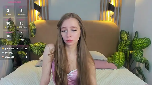 Snapshot of Amy_Waynee chatting on March 23, 1:31 am Amy Waynee online show from March 23, 1:31 am