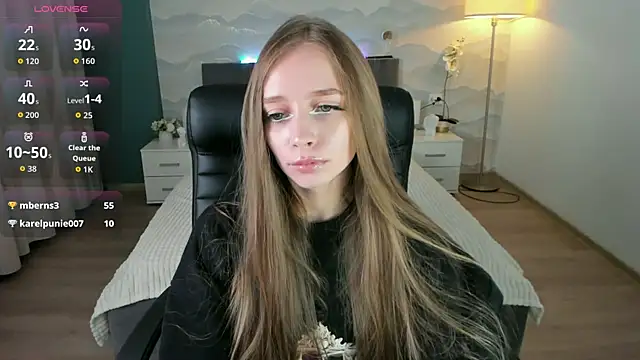 Snapshot of Amy_Waynee chatting on September 23, 4:43 pm Amy Waynee online show from September 23, 4:43 pm