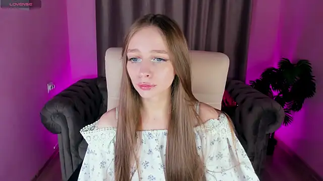 Snapshot of Amy_Waynee chatting on October 19, 4:29 pm Amy Waynee online show from October 19, 4:29 pm