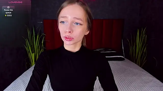 Snapshot of Amy_Waynee chatting on November 2, 5:04 pm Amy Waynee online show from November 2, 5:04 pm