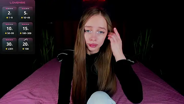 Snapshot of Amy_Waynee chatting on November 24, 4:34 am Amy Waynee online show from November 24, 4:34 am