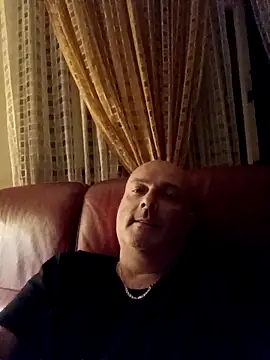 Alexis Bull online show from September 23, 9:29 pm