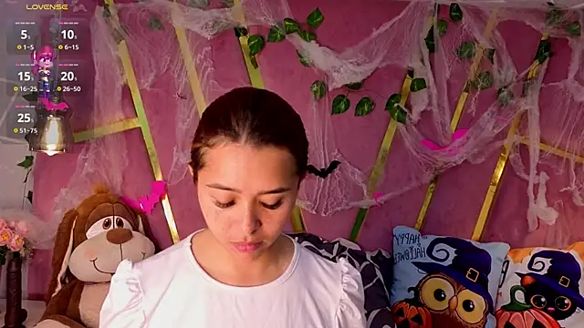 MilleyJones online show from October 27, 7:51 pm