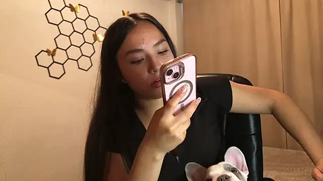 Snapshot of amelia_hall chatting on October 4, 6:06 pm amelia hall online show from October 4, 6:06 pm