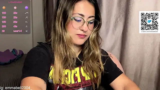 emma  bell  online show from February 14, 1:52 pm