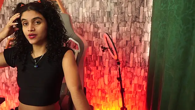 bonniie 98  online show from January 6, 10:23 pm