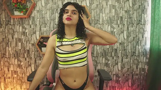 bonniie 98  online show from July 29, 7:34 pm