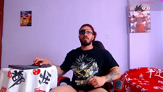 Snapshot of pirata_fitness chatting on October 16, 12:17 pm pirata fitness online show from October 16, 12:17 pm