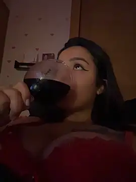Snapshot of Manu_2002_ chatting on May 20, 2:51 am Manu 2002 online show from May 20, 2:51 am